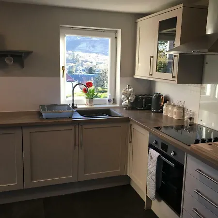 25 Windsor Crescent Villa Portree Exterior photo
